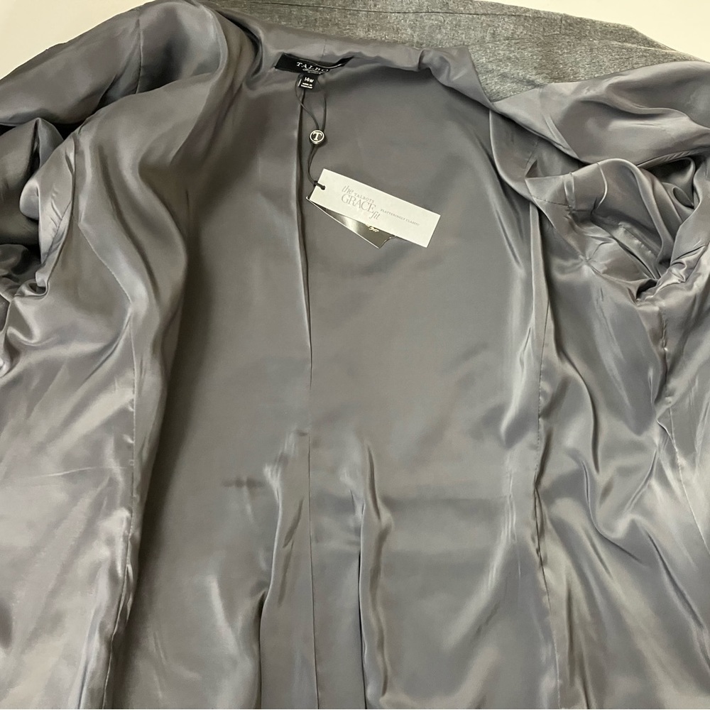 Talbot’s 2- Button Blazer - Picture 7 of 11